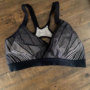 Lululemon lace sports bra